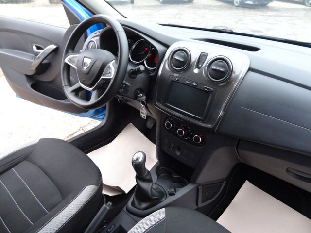 Fahrzeugabbildung Dacia Sandero II Stepway Prestige/1.Hd/Navi/PDC/87TKM/