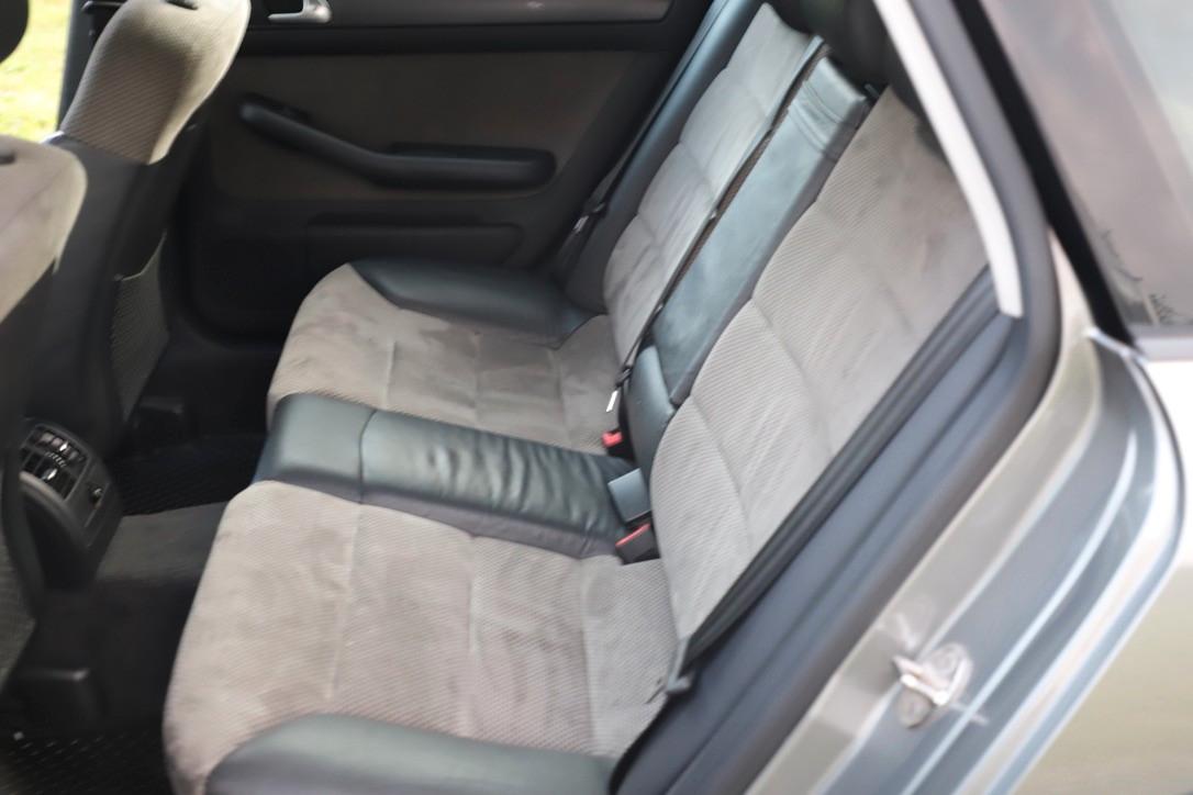 Audi A6 ALLROAD 2004 — photo 12