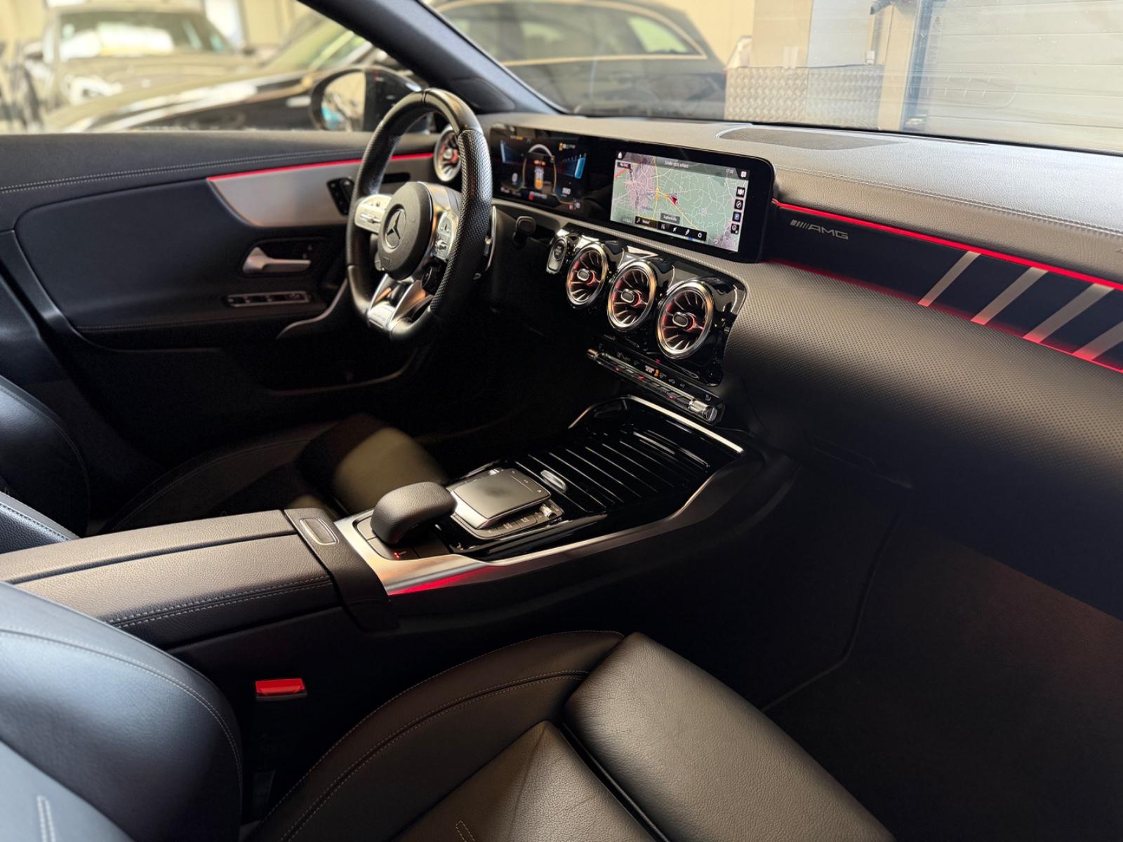 Mercedes-Benz CLA 35 AMG SB-LED-8XBEREIFT-PANO-DISTR.-360°-