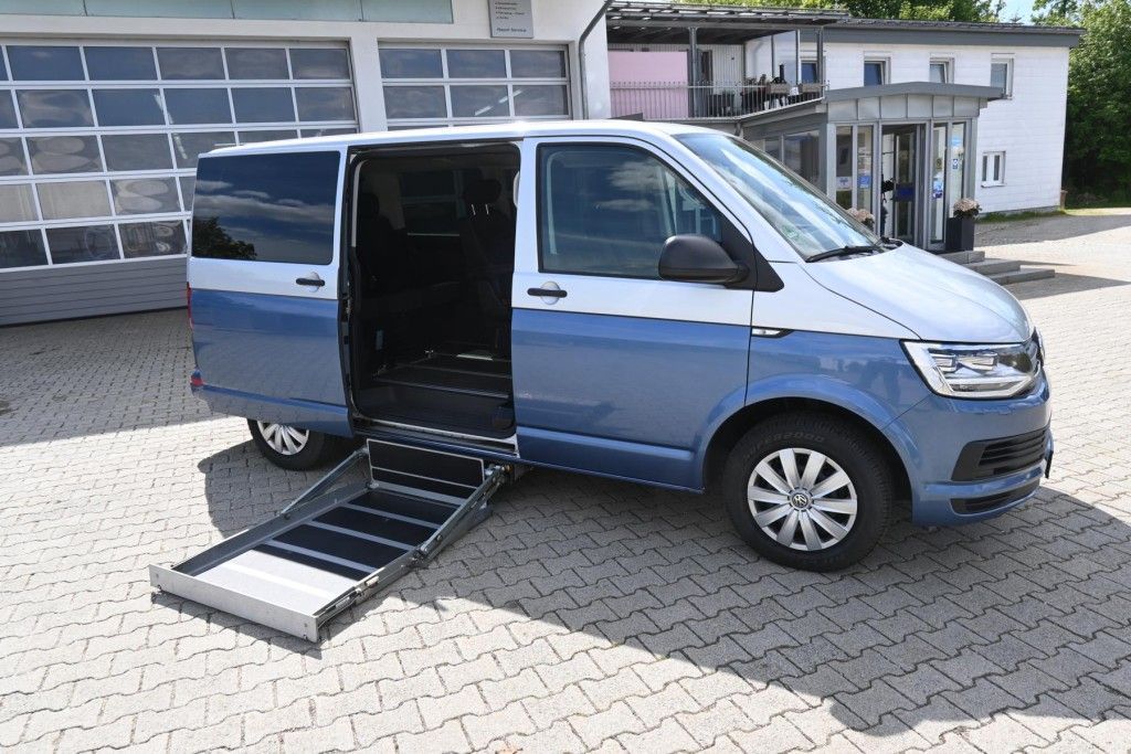Volkswagen Multivan DSG Kurz Trendline foto 16