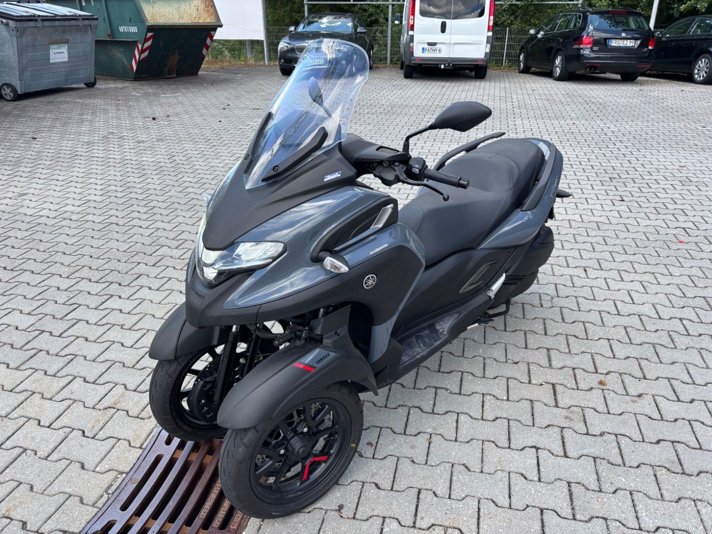 Fahrzeugabbildung Yamaha Tricity 300 Model 2025