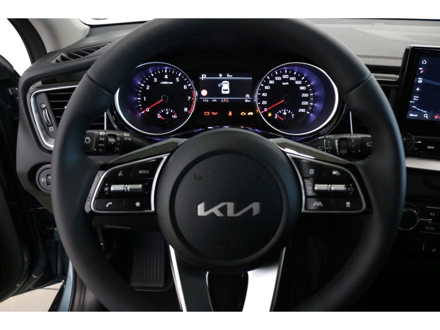 Fahrzeugabbildung Kia XCeed Spirit 1.4 T-GDI JBL Kamera LED Tempomat