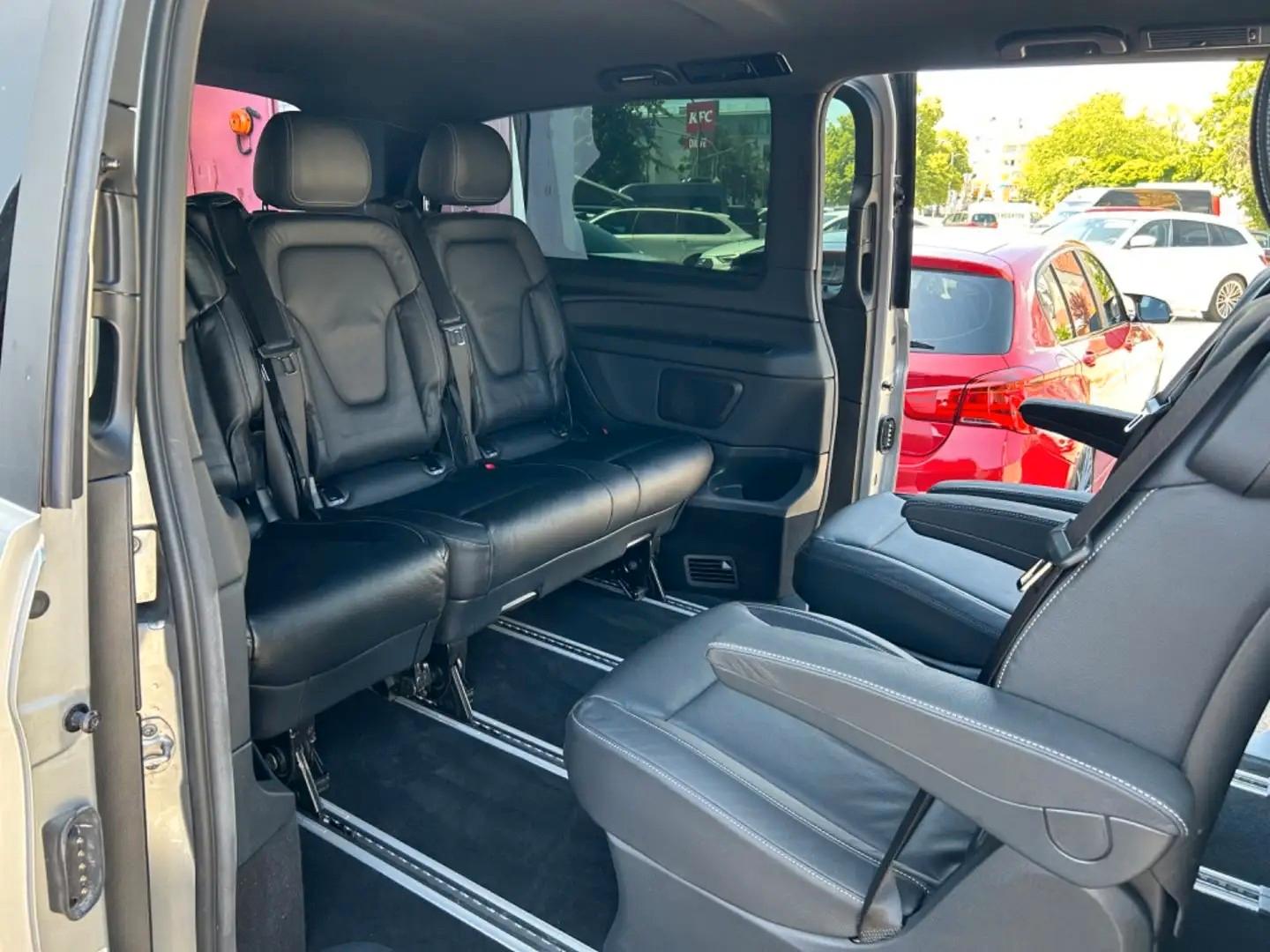 Mercedes-Benz V 250