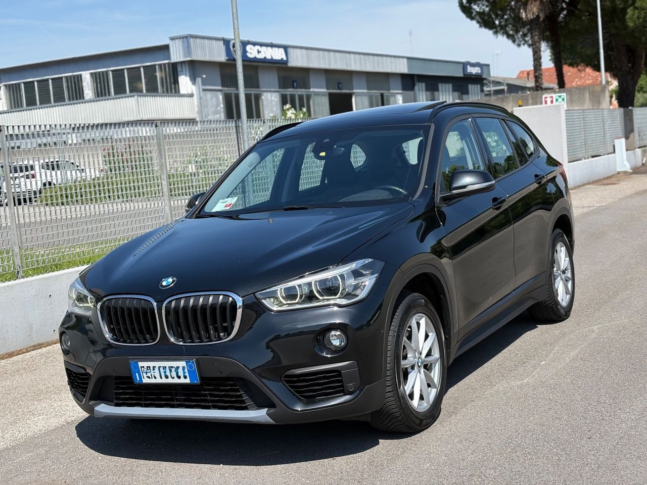 BMW Bmw X1 sDrive18d Business 2019