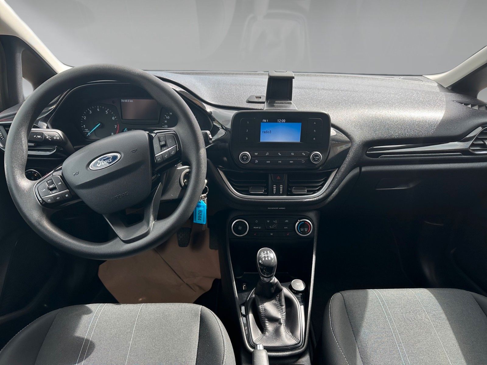 Ford Fiesta Trend – Bild 11