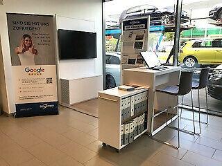 showroom-image-bottom