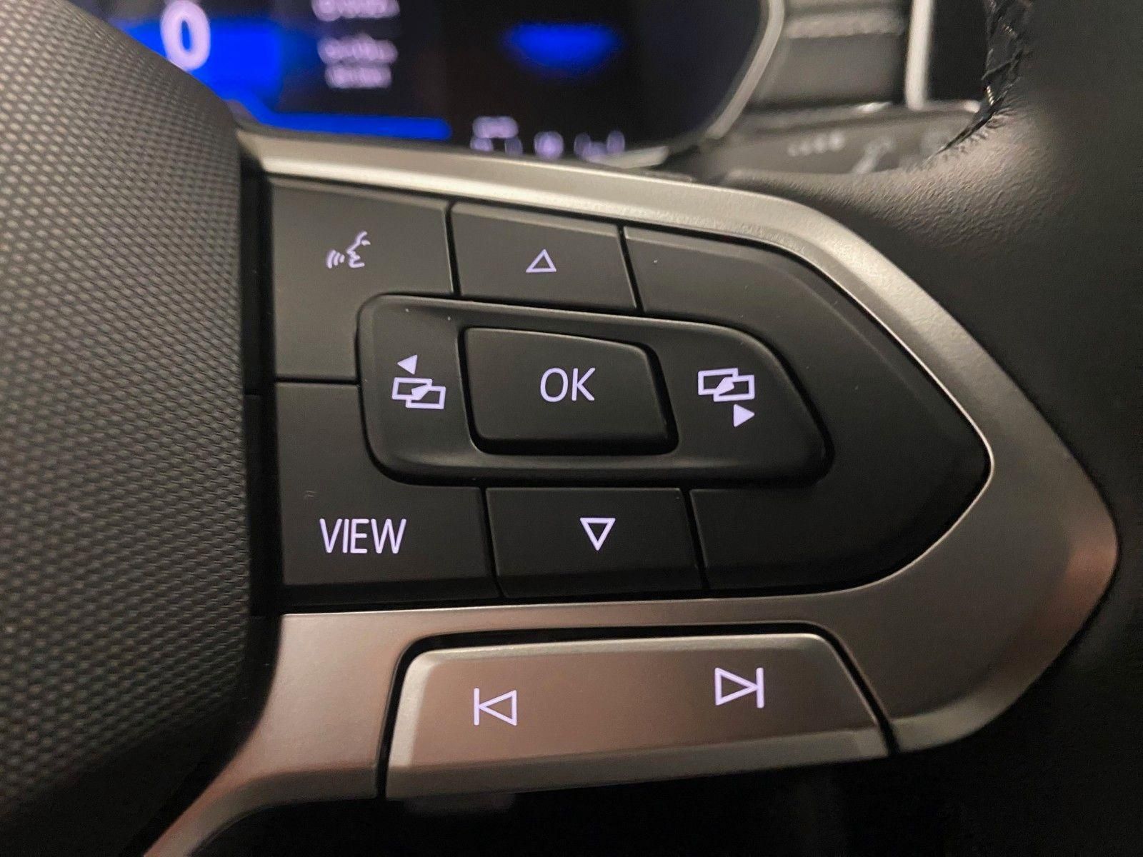 Fahrzeugabbildung Volkswagen T-Cross 1.0 TSI DSG ACC+AHK+SHZ+MATRIX LED+