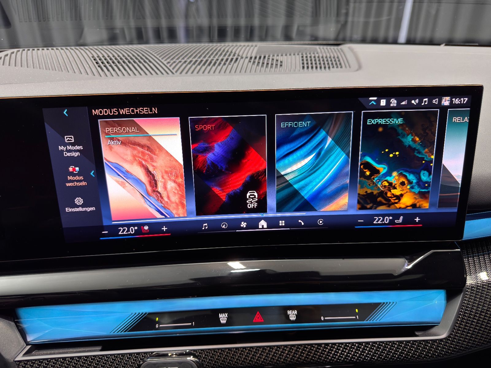 Fahrzeugabbildung BMW 550e Lim. xDrive M SPORT|CARBON|PANO|21 ZOLL|