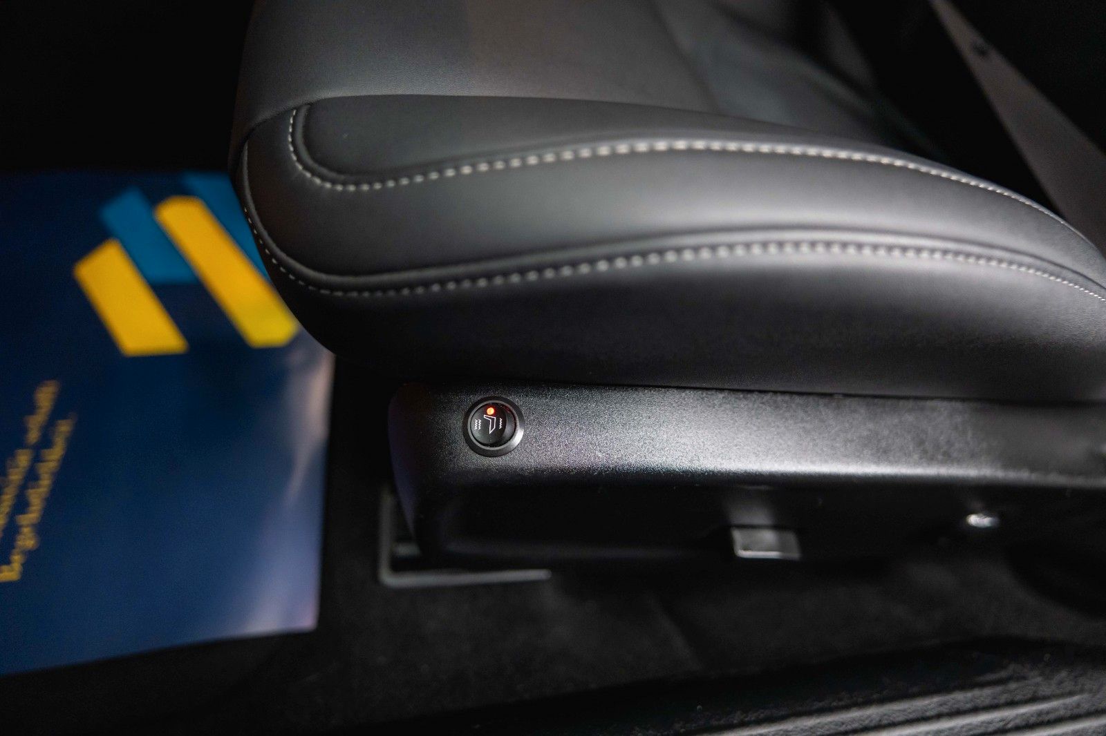 Fahrzeugabbildung Dodge Challenger 3.6 V6 GT SRT Styling *LED*1.Hand*