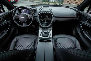 2021 Aston Martin DBX — миниатюра 24