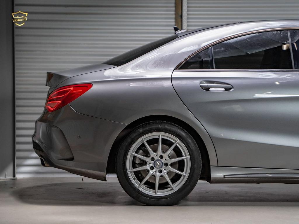 Mercedes-Benz CLA 220