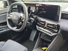 Fahrzeugabbildung 4 Electric 150 Comfort Range Techno