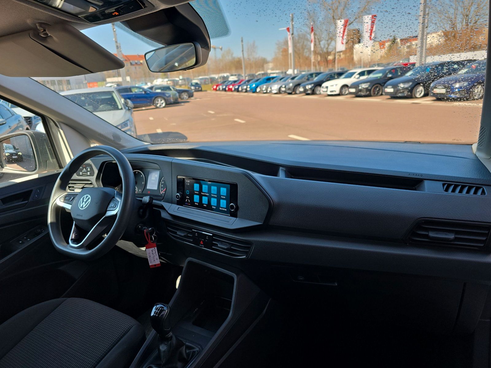 Fahrzeugabbildung Volkswagen Caddy Cargo 2.0 TDI KLIMA SHZ DAB PDC