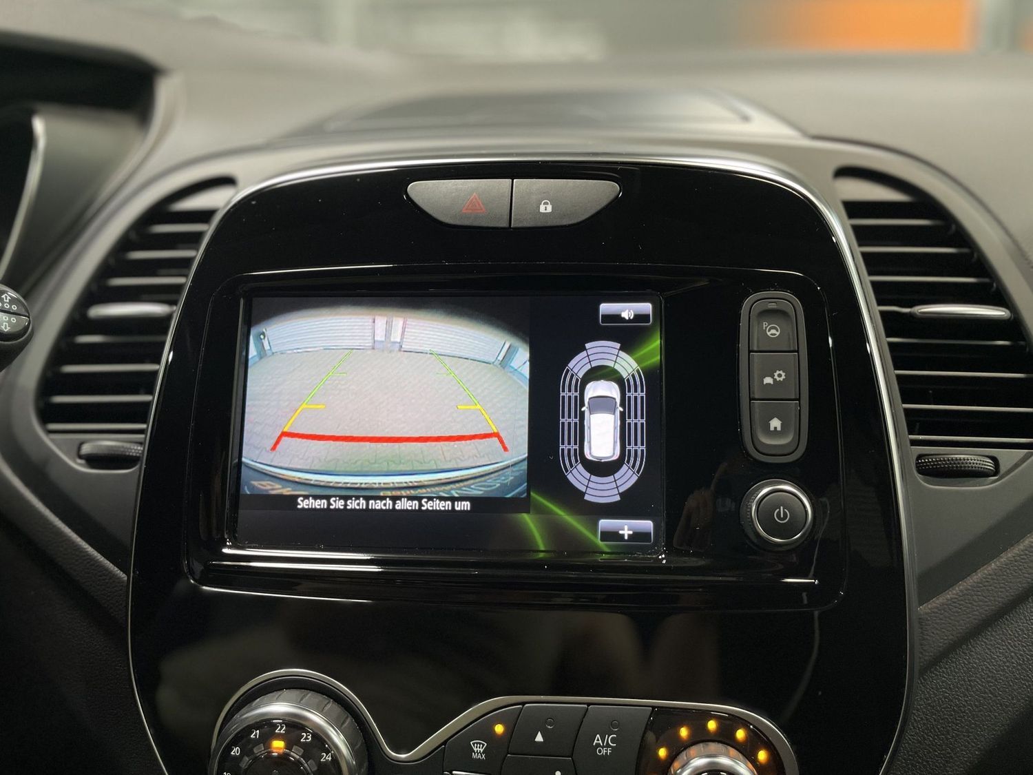 Fahrzeugabbildung Renault Captur Intens #LED#Kamera#Navi#PDC