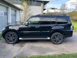 Mitsubishi Pajero 3,2 DI-D 4WD Final Edition Automatik ... - Mitsubishi Pajero: Final Edition