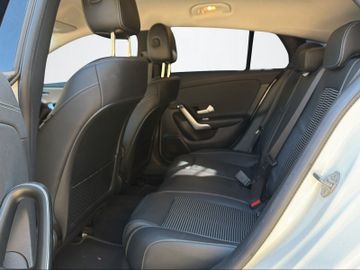 Mercedes CLA 200 Shooting Brake - 10