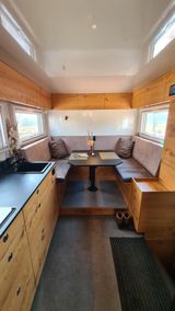 Mercedes-Benz Arocs 3345 6x6 Expeditionsmobil mit vollw. Büro - Offers matching your search criteria