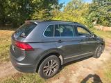 Volkswagen tiguan zu verkaufen - Volkswagen Tiguan mit Diesel-Antrieb: Van