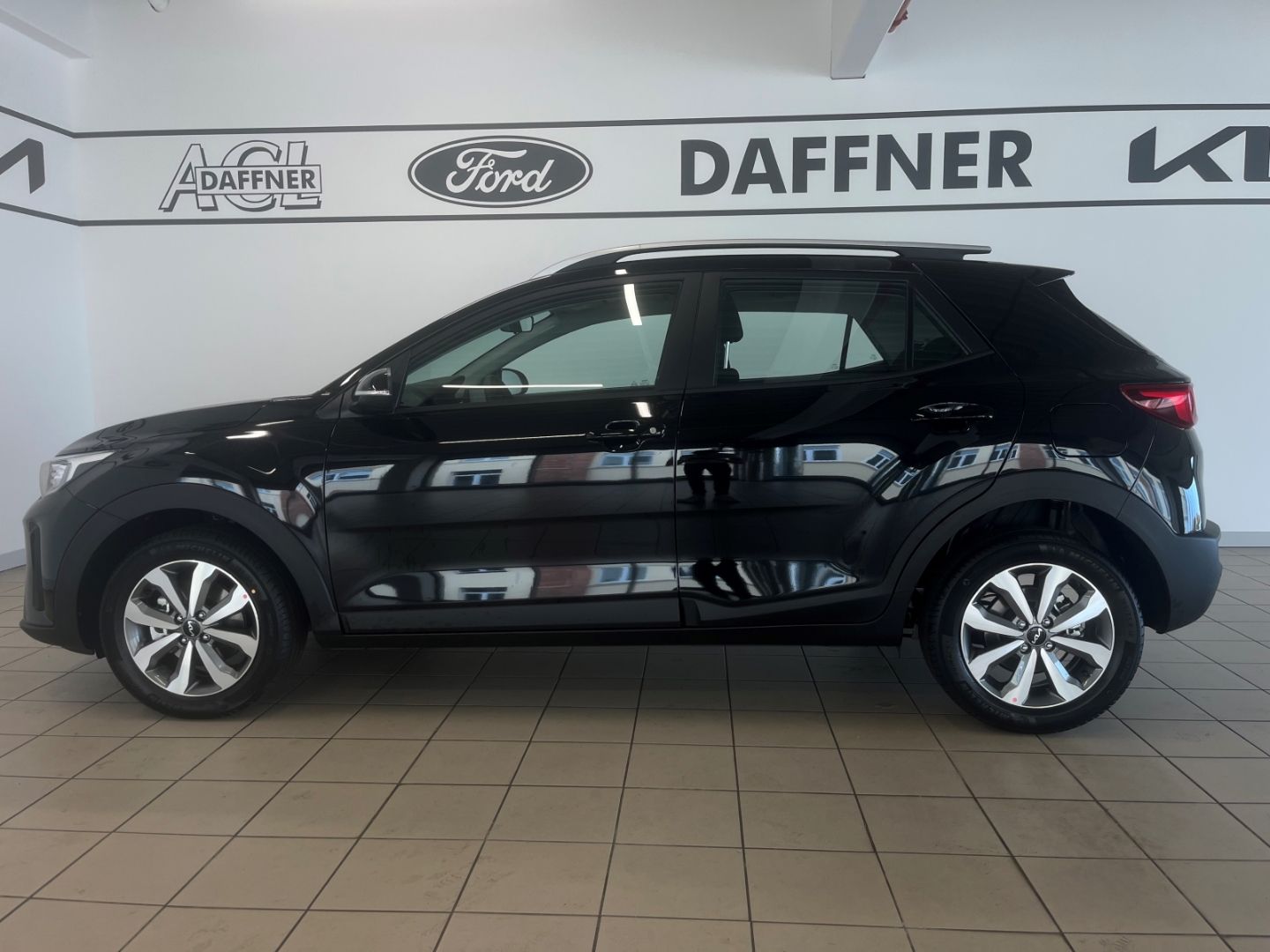 Fahrzeugabbildung Kia Stonic Vision 1.0 Navi/Kamera/PDC/Winterpaket/BT