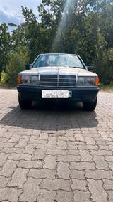 Mercedes-Benz Mercedes W201 E190 2.0 Automatik - Mercedes-Benz 190 aus 1987: 190e