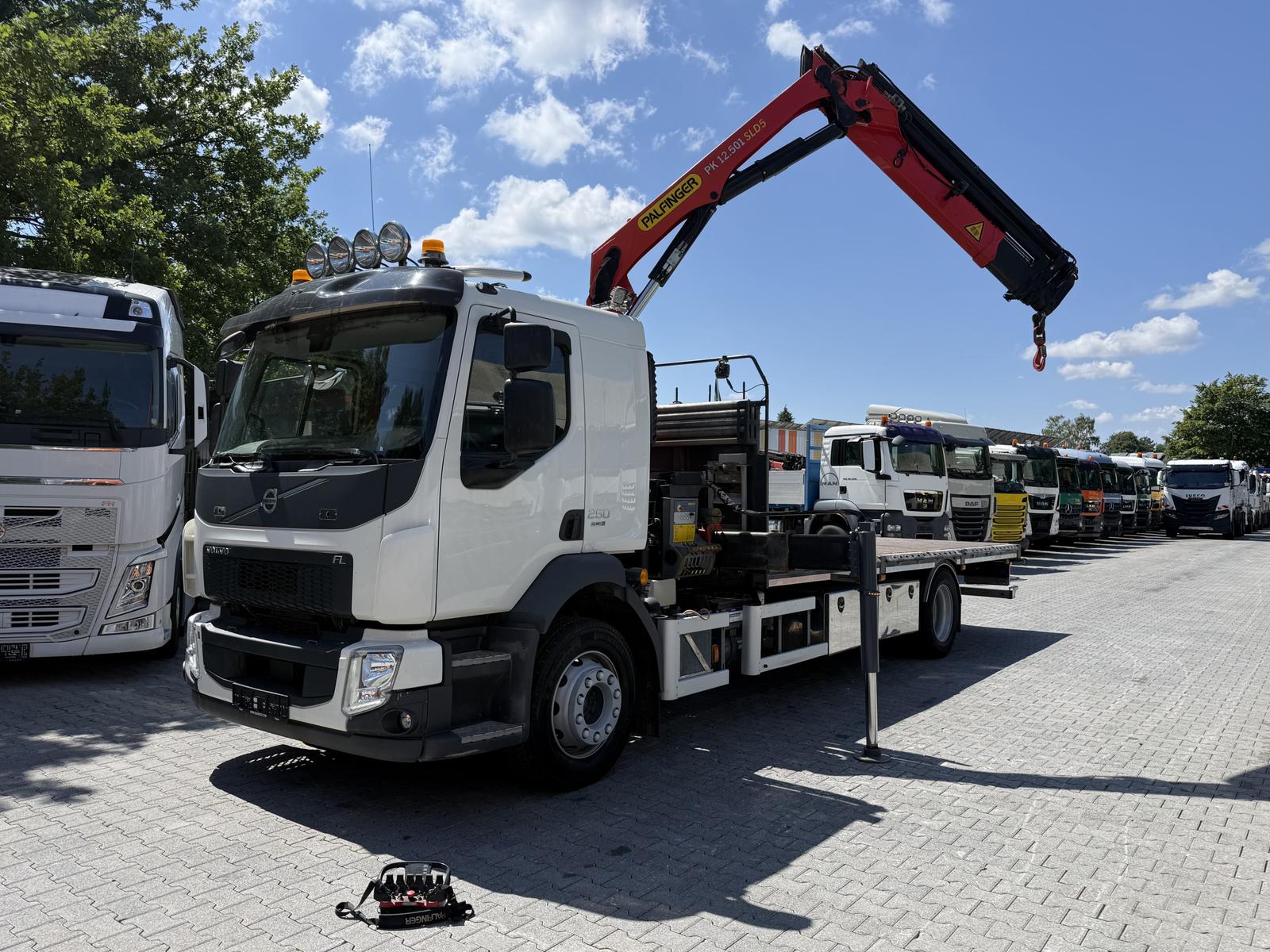 Volvo FL 250.18 Palfinger 12.501 bis 15.50 Meter