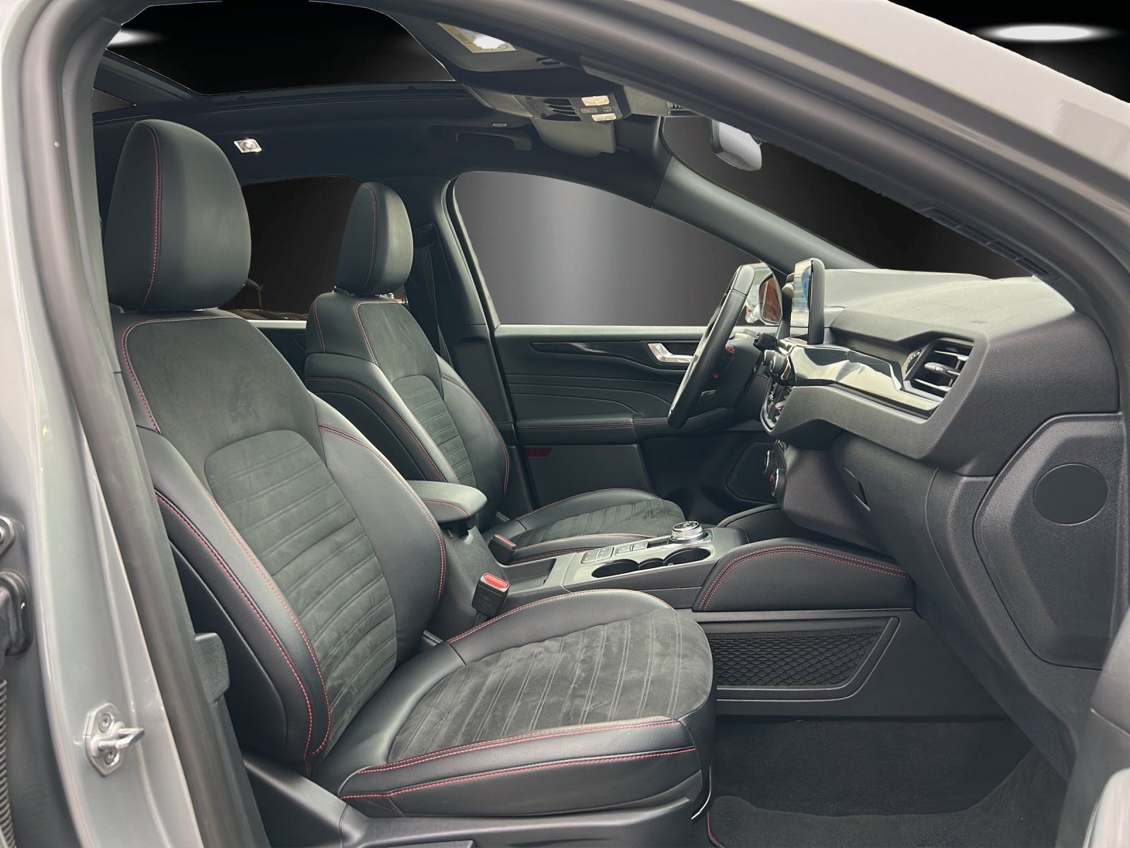 Fahrzeugabbildung Ford Kuga 2.5 PHEV ST-Line X Aut./LED/ACC/KAMERA/PANO