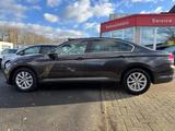 Volkswagen Passat Lim. Comfortline Start-Stopp Navi ACC - Volkswagen Passat Gebrauchtwagen