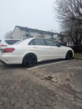 Mercedes-Benz E 350 BlueTEC 4MATIC - - Mercedes-Benz E 350: Weiß, Limousine