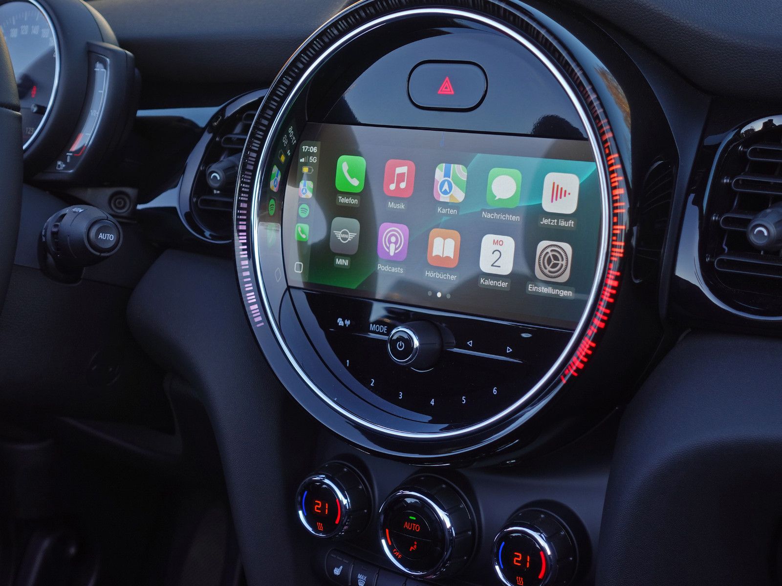 Fahrzeugabbildung MINI Cooper Cabrio Aut. I.Hd Navi CarPlay ZestyYellow