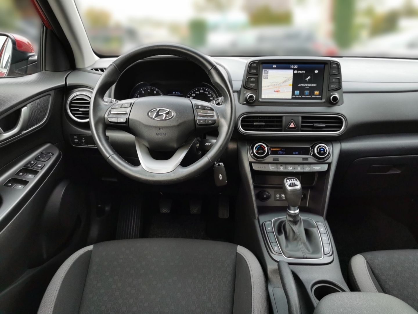 Fahrzeugabbildung Hyundai KONA Select 2WD 1.0 T-GDI Navi SHZ Kamera PDC