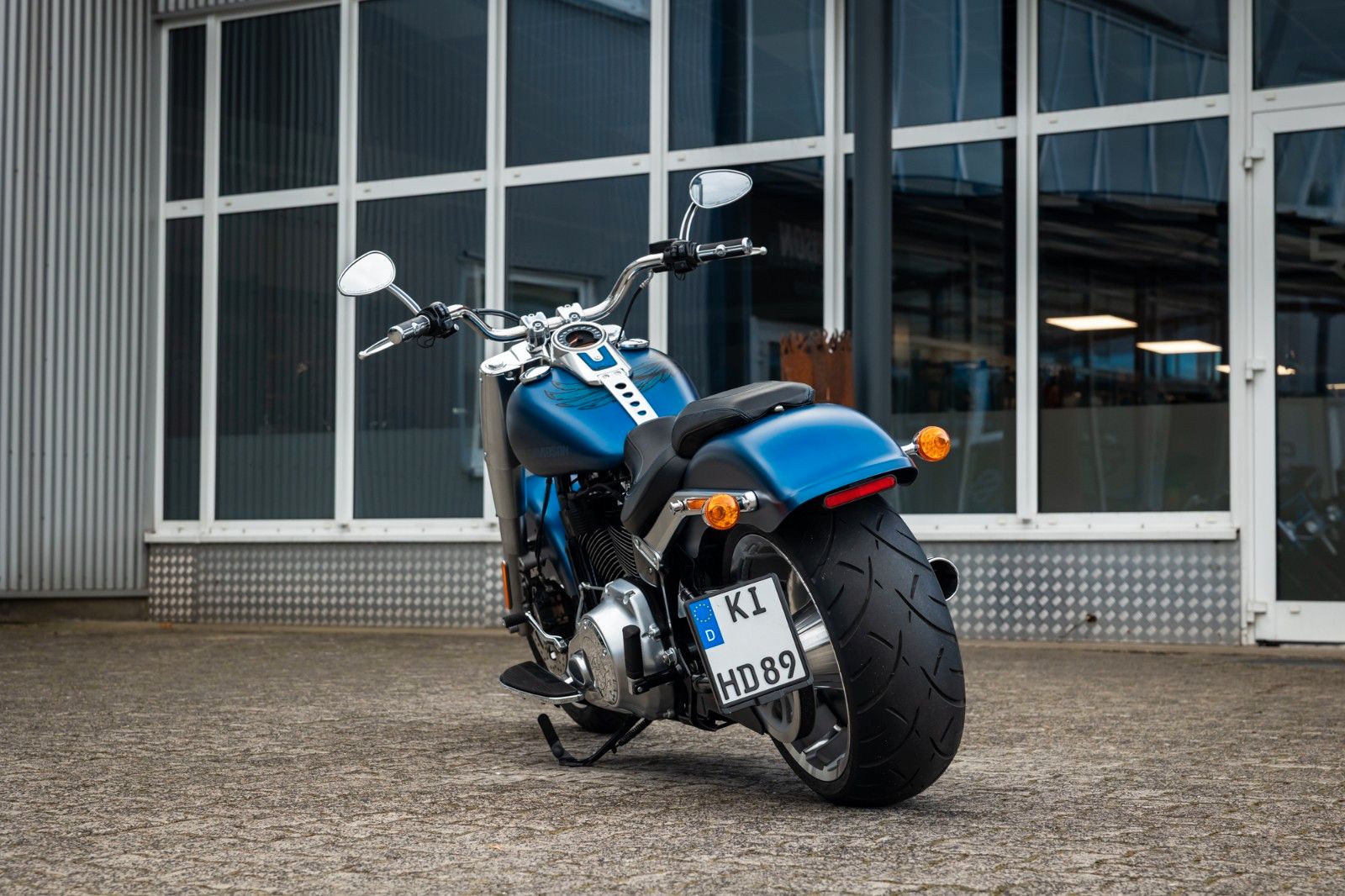 Fahrzeugabbildung Harley-Davidson FLFBS FAT BOY SOFTAIL 114 CUI ANV. JEKILL&HYDE
