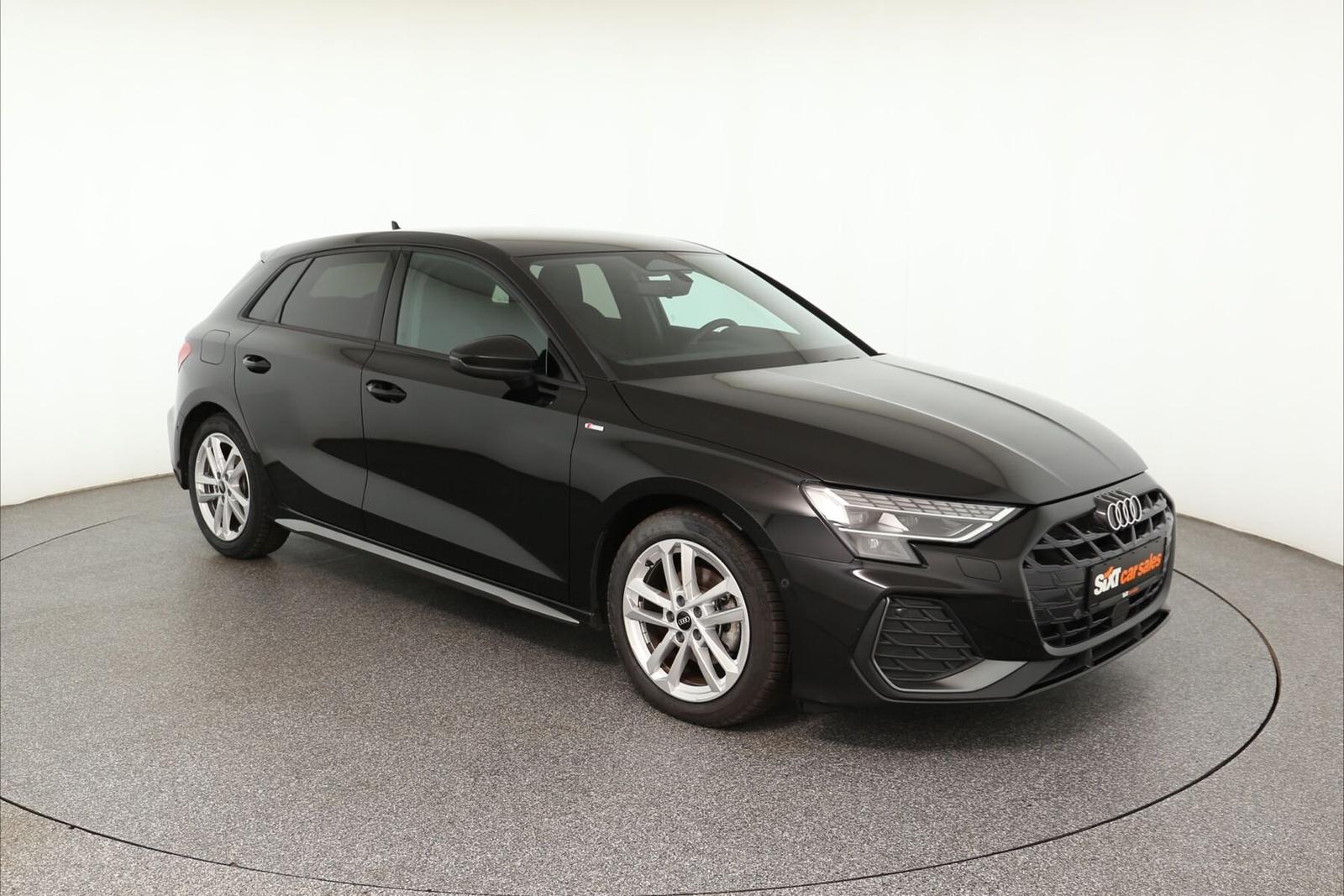 Audi A3 1.5TFSI S line Sonos*ACC*HUD*NAV*ParkAs*RFK