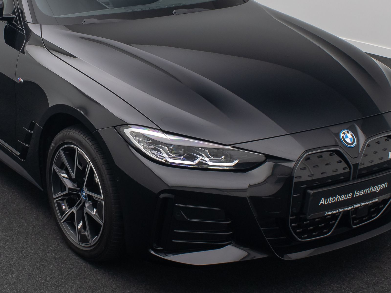 Fahrzeugabbildung BMW i4 eD40 Gran Coupe M Sport Alarm DAB H/K 18Zoll