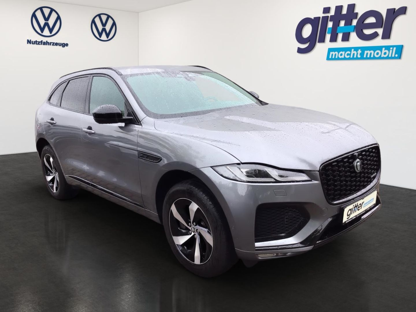 Jaguar F-Pace R-Dynamic HSE AWD HEAD UP AHK BLACK PACK imagem 2