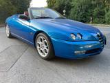 Alfa Romeo Spider 2.0 JTS 16V Medio Medio - Alfa Romeo Spider mit Benzin-Antrieb: Cabrio, 2.0