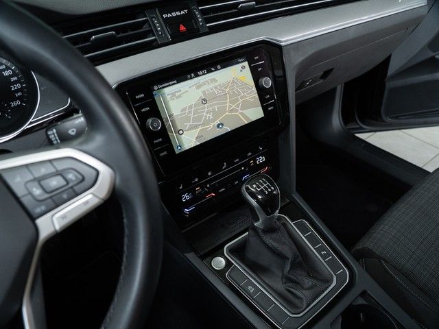 Passat Variant Business TDI el. Heckkl. LED ACC