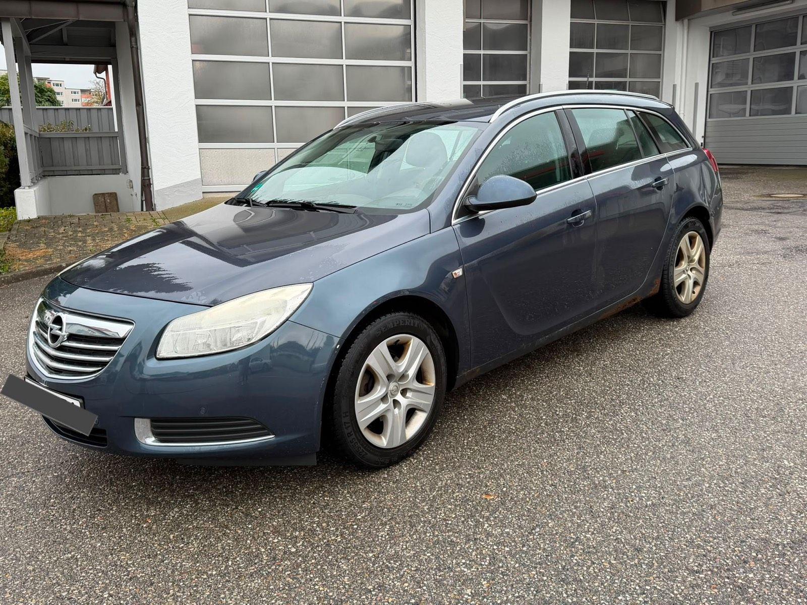 Opel Insignia, 2009