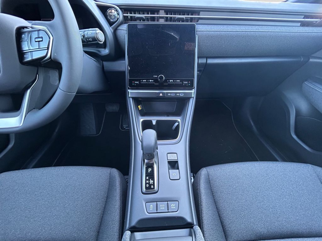 Fahrzeugabbildung Lexus LBX FWD