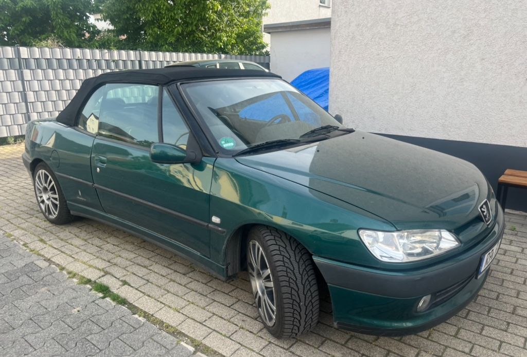 Peugeot 306