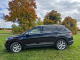 Volkswagen Tiguan Allspace 2.0 TDI SCR 140kW DSG 4MOTIO... - VW Tiguan Allspace von privat