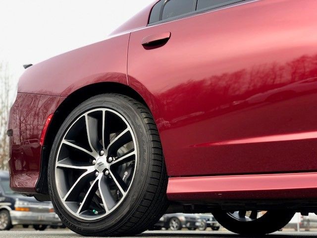 Fahrzeugabbildung Dodge Charger 6.4 SRT Scat Pack + Super TrackPak