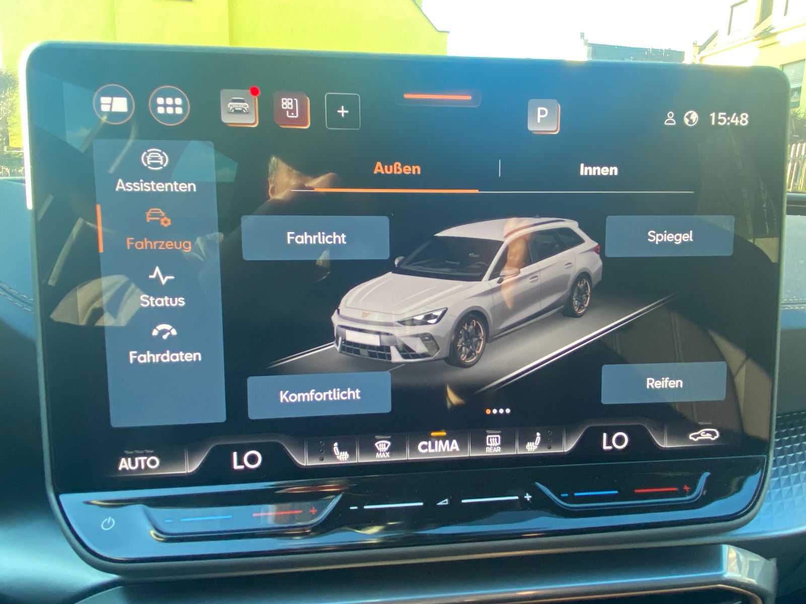 Fahrzeugabbildung CUPRA Leon Sportstourer 1.5 eTSI 110 kW DSG *AHZV-Vorb