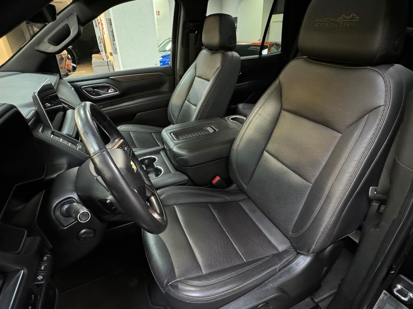 Fahrzeugabbildung Chevrolet TAHOE 6.2 ECOTEC HIGH COUNTRY 4x4-HUD-PANO