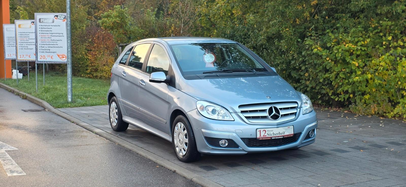Mercedes-Benz B 180
