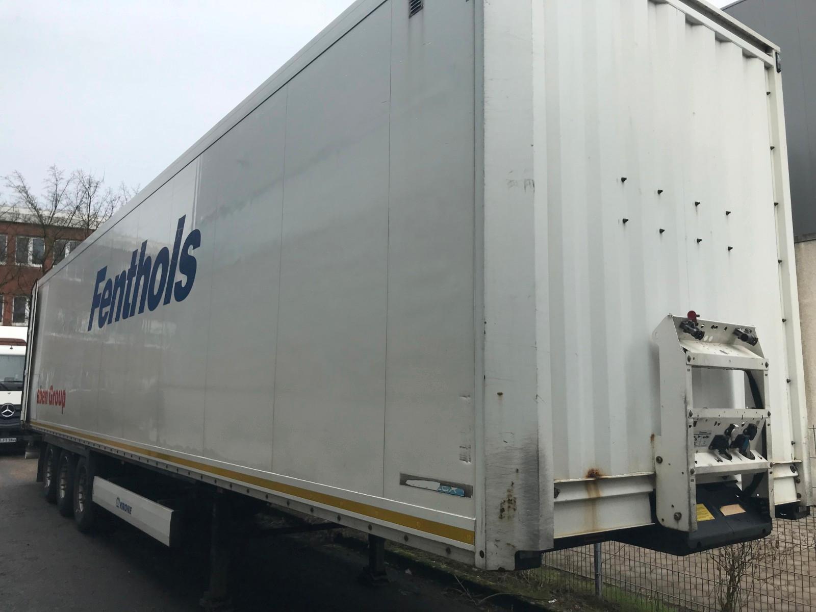 Krone SD Kofferauflieger