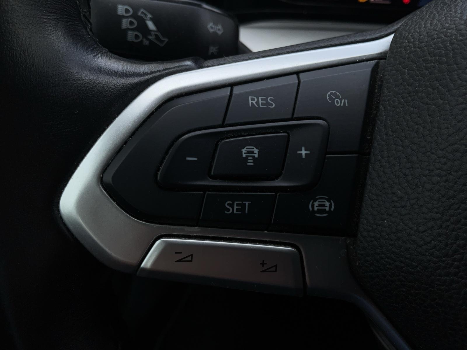 Volkswagen Golf 1,5 l TSI 6-Gang Life, миниатюра 14