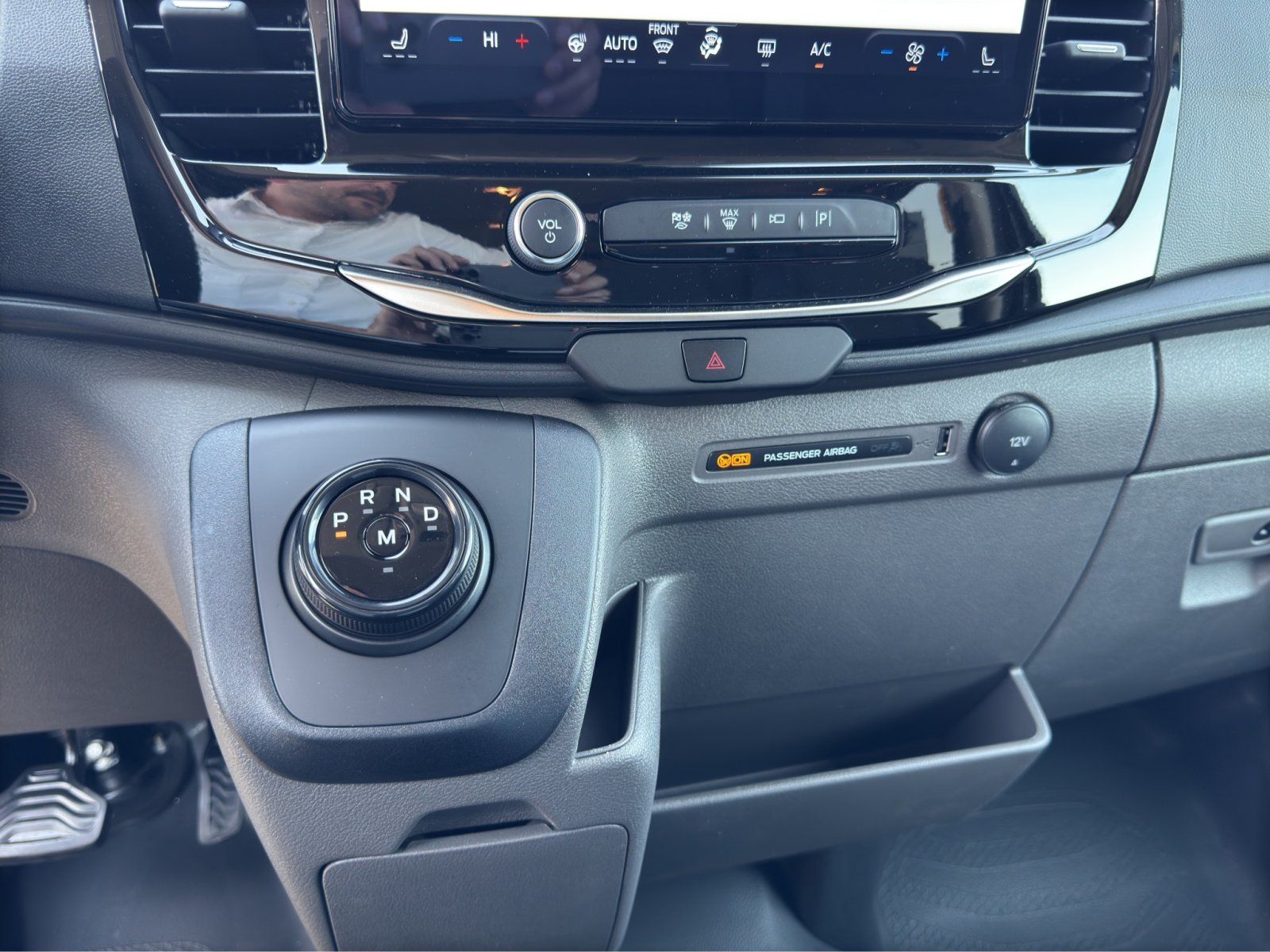 Fahrzeugabbildung Ford Transit  350 L3 Trend