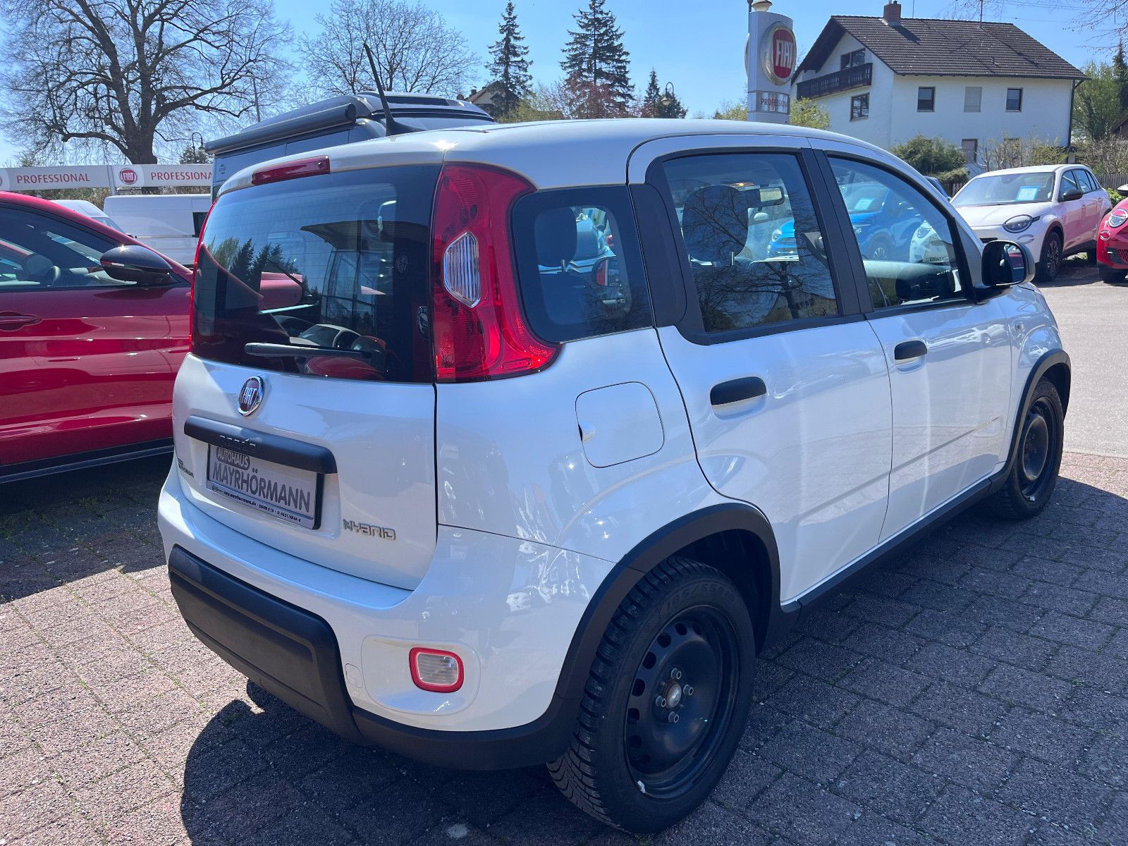 Fahrzeugabbildung Fiat Panda Hybrid
