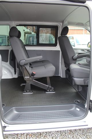 Volkswagen T6.1 Kombi KR DSG 4-Sitzer AHK digital Cockpit