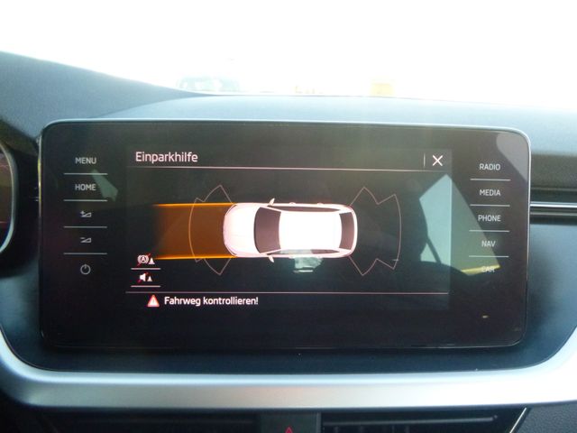 Fahrzeugabbildung Skoda Scala 1,0 TSI Lim >NAVI/PDC/SHZ/SmartLink